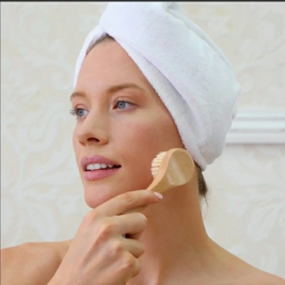 Daily Concepts Facial Dry Brush, Facial Brush